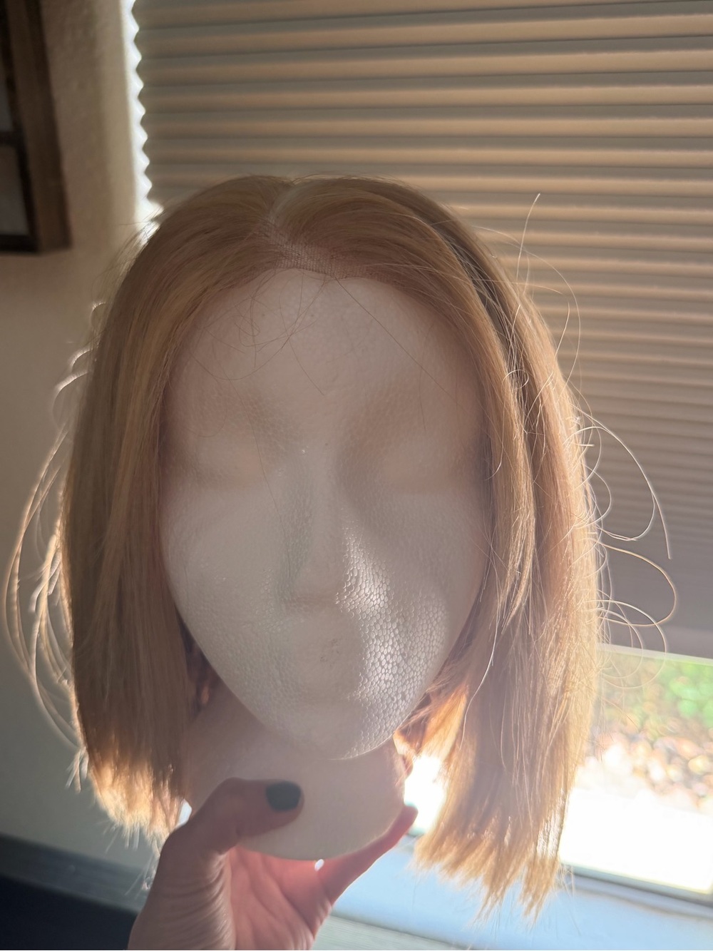 Blonde Women’s Short Straight Wig